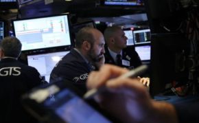 US stocks fall as China fears trigger gloom