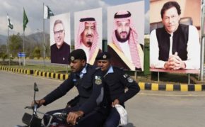 Saudi Arabia signs $20bn in deals with Pakistan